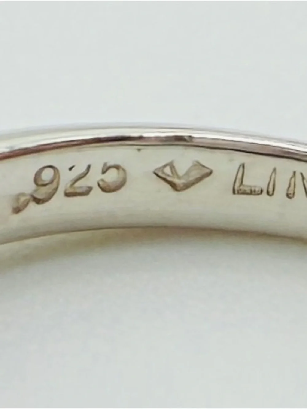 N/A elegant silver